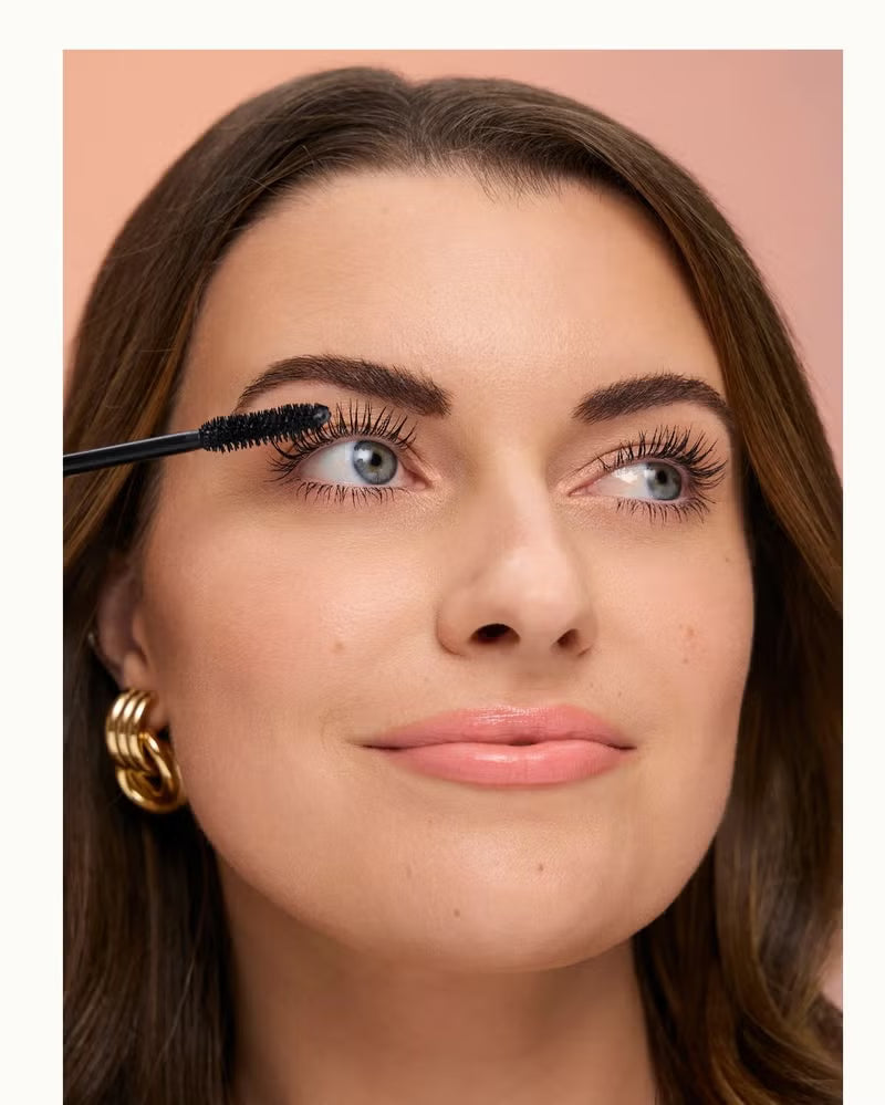 Rare Beauty Perfect Strokes Universal Volumizing Mascara - Black